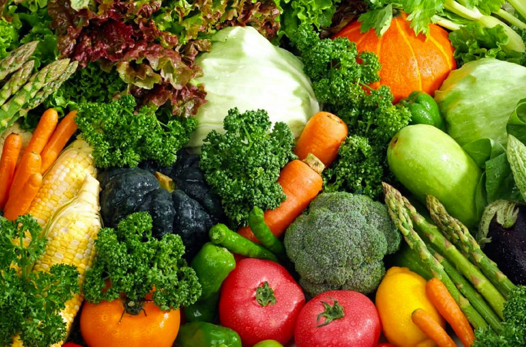 Найбільше фолату міститься у зелених рослинах (овочах, зелені та фруктах) та деяких продуктах тваринного походження | Блог Fitness Factor